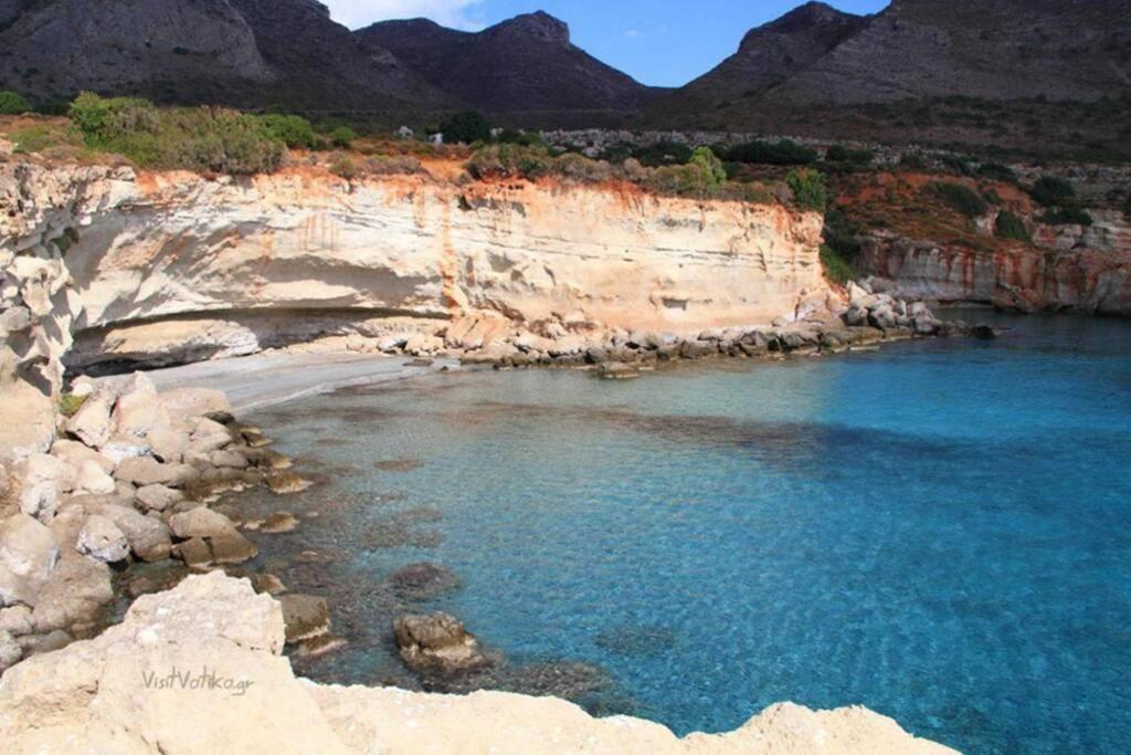 Cape Maleas Villa Agios Nikolaos  ภายนอก รูปภาพ